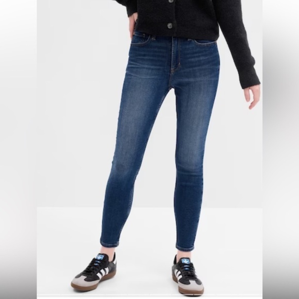 Gap Universal Jeggings